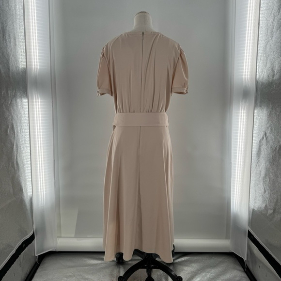 Gal Meets Glam Cream Marilyn Satin Fit & Flare Dress Pockets Size 16 - Picture 4 of 11